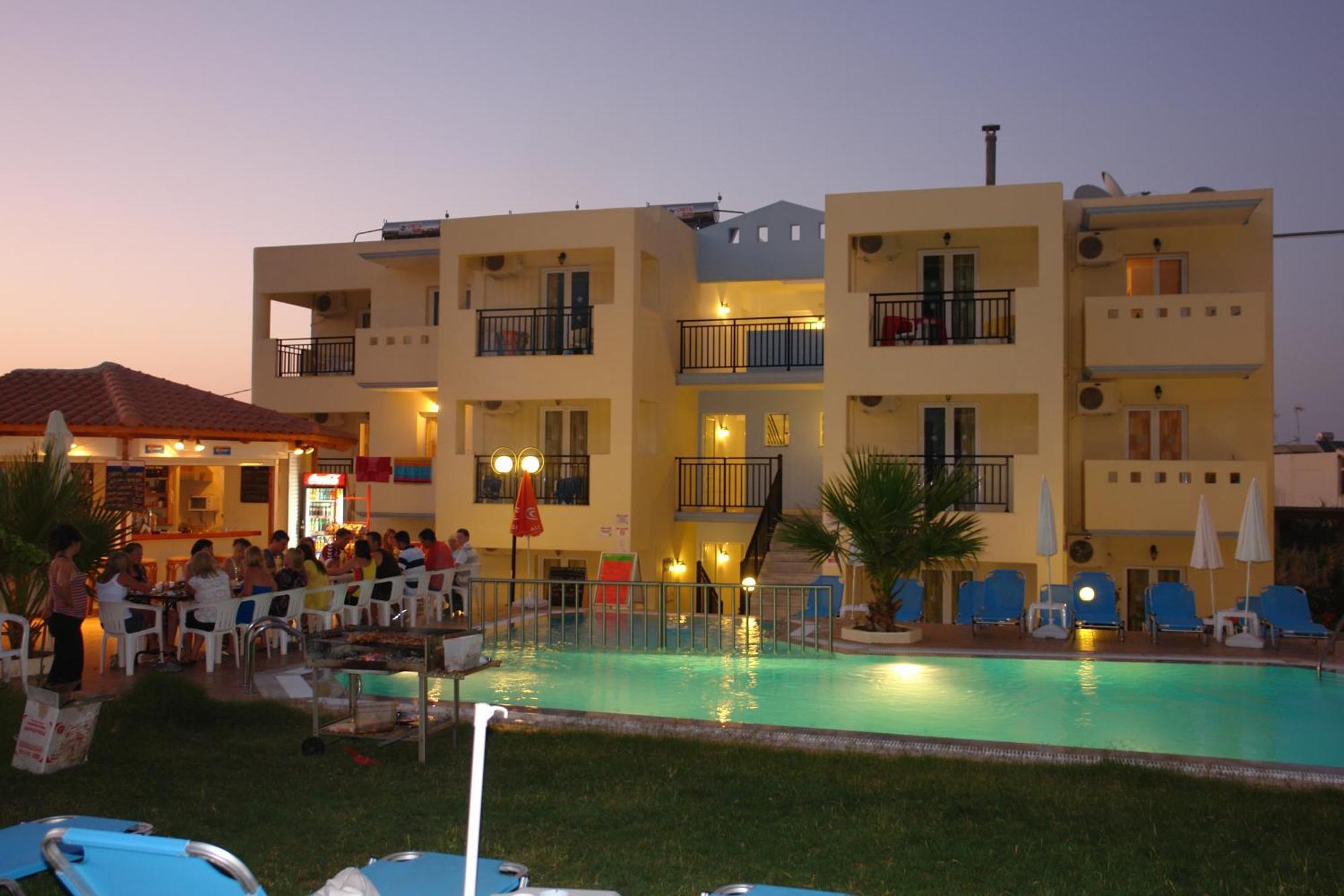 Sunshine Studios & Apartments Сталіда Екстер'єр фото