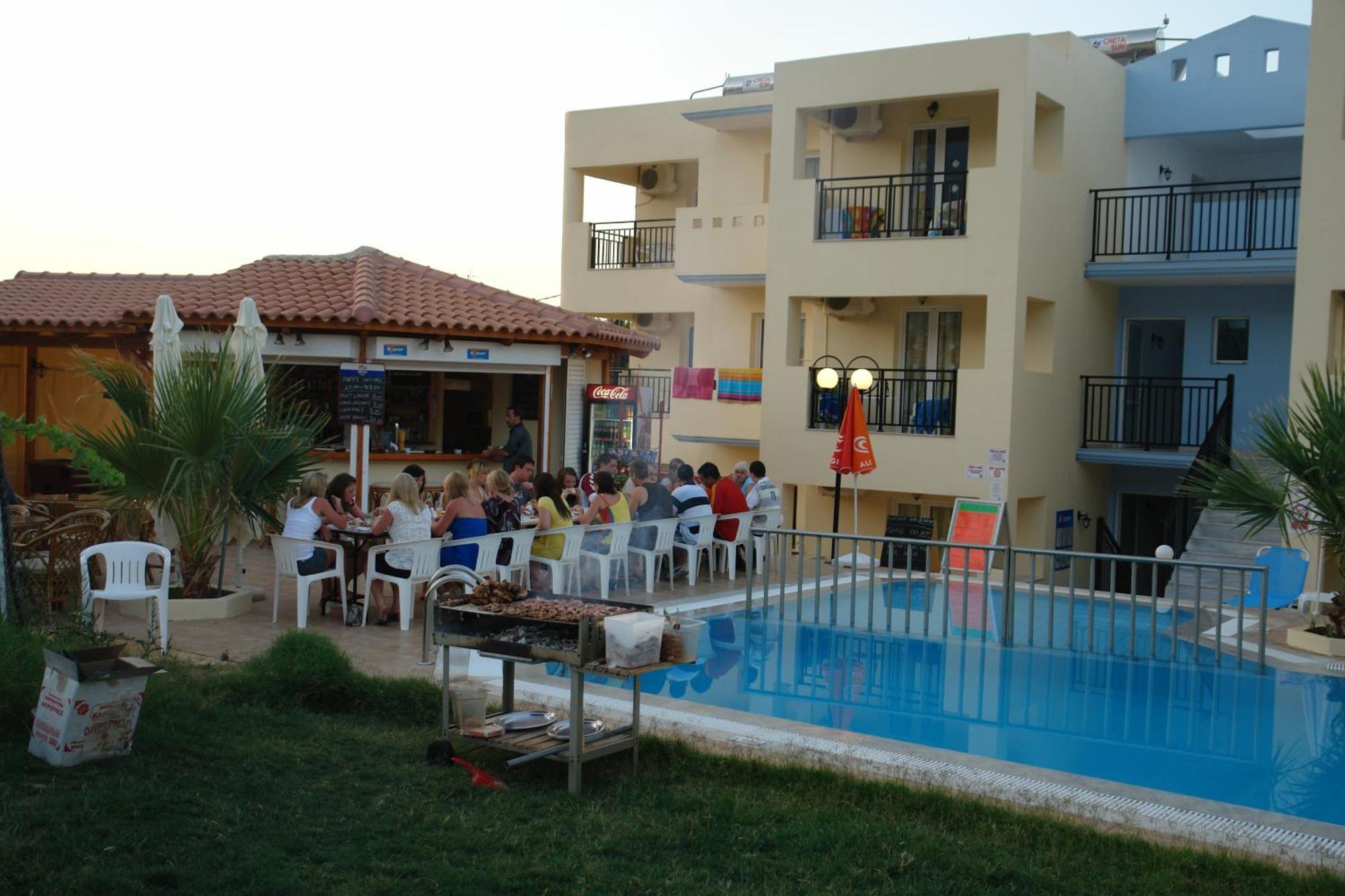 Sunshine Studios & Apartments Сталіда Екстер'єр фото