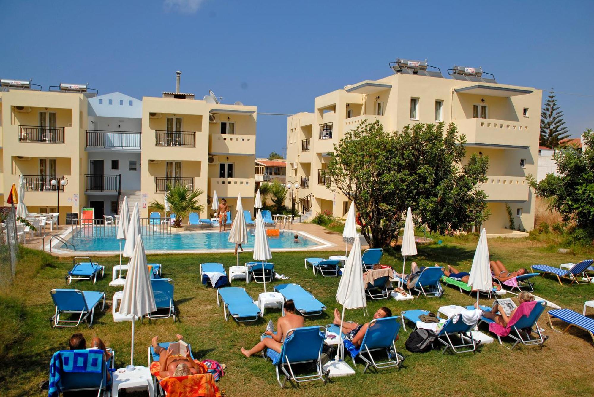Sunshine Studios & Apartments Сталіда Екстер'єр фото
