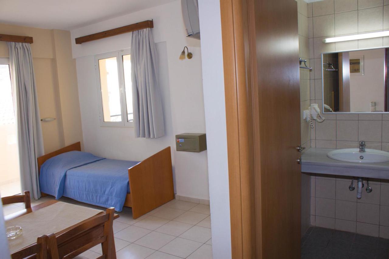 Sunshine Studios & Apartments Сталіда Екстер'єр фото